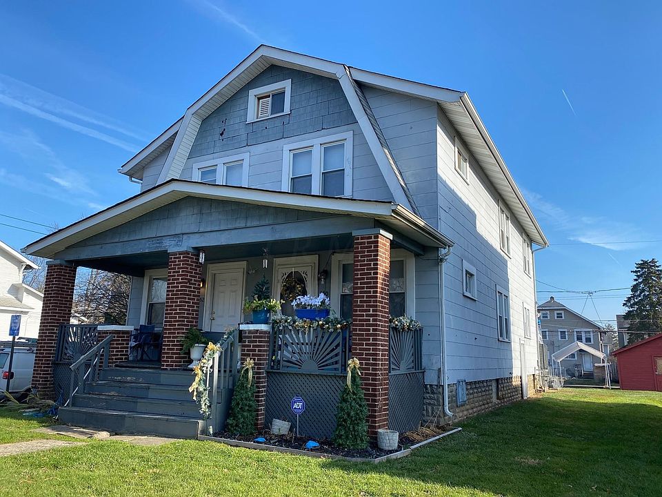 2nd image of 150-152 N Roys Ave