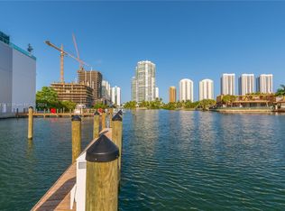 Intracoastal Waterway, Sunny Isles Beach, FL 33160