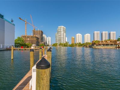 400 Sunny Isles Blvd, Sunny Isles Beach, FL, 33160