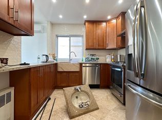 2016 149th St, Whitestone, NY 11357