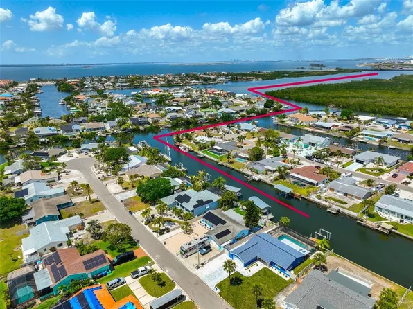 1011 Spindle Palm Way, Apollo Beach, FL 33572