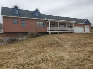 21 Reeds Gap Rd, Middlefield, CT 06455