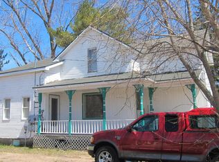 102 Jackson St, Cheboygan, MI 49721