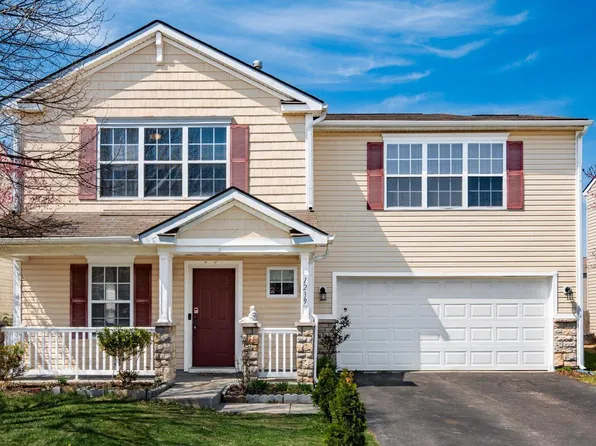 1239 Canterhurst St, Blacklick, OH 43004