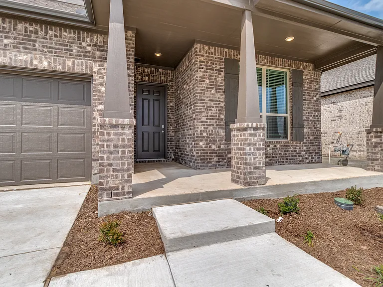 1319 Beach Blvd — Photo 3
