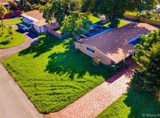 3428 Buchanan St, Hollywood, FL 33021