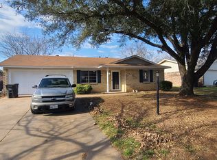 1414 Roberts Ave, Cleburne, TX 76033