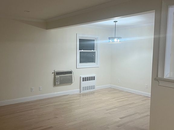 2nd image of 14639 28th Ave #1