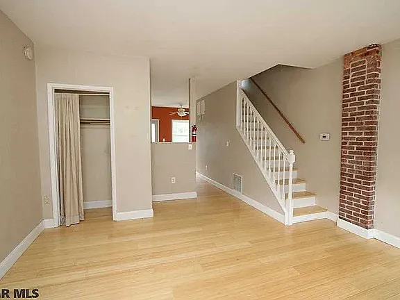 2 bed, 864 sqft, $1,250 — Photo 3