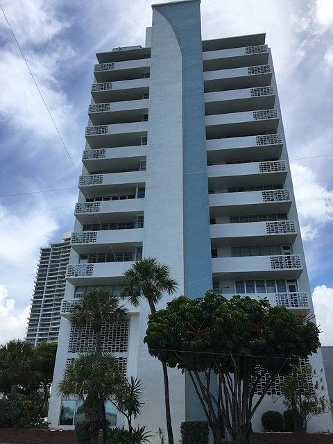 1st image of 2121 N Bayshore Dr APT 1102