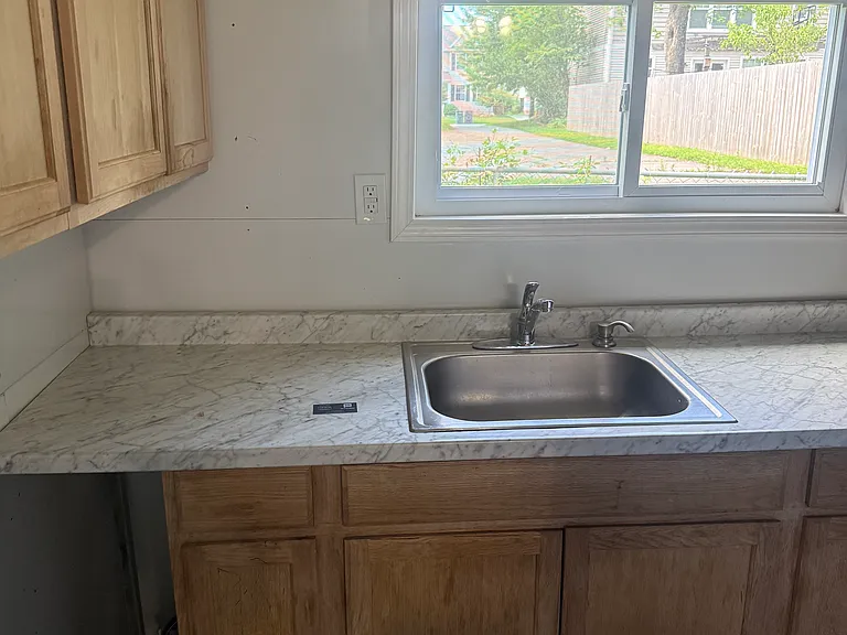 1377 Dorothea Rd — Photo 25