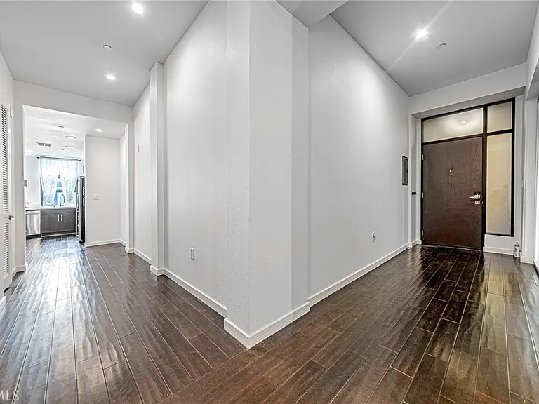 133 Promenade #428 — Photo 25