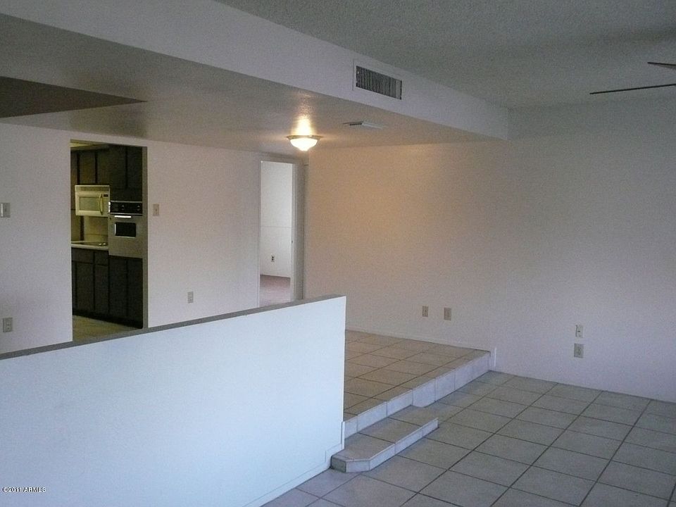 2nd image of 4613 W Montebello Ave