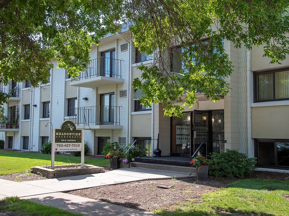 1st image of 650 E Garfield St #310
