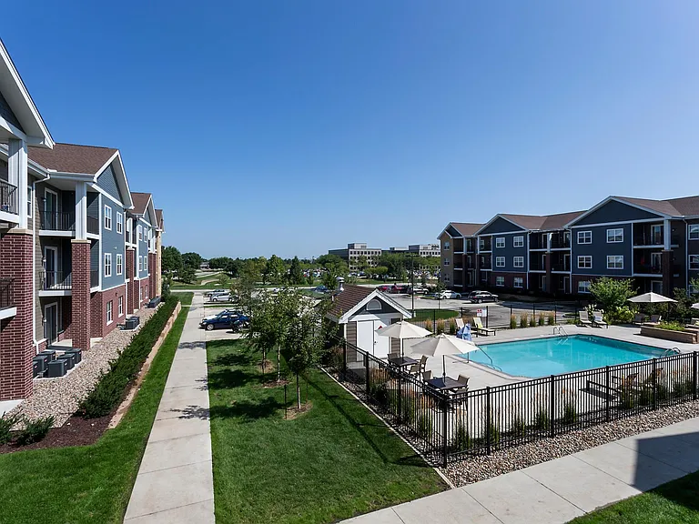 Sierra Pointe — Photo 30