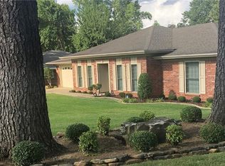 10606 Meandering Way, Fort Smith, AR 72903