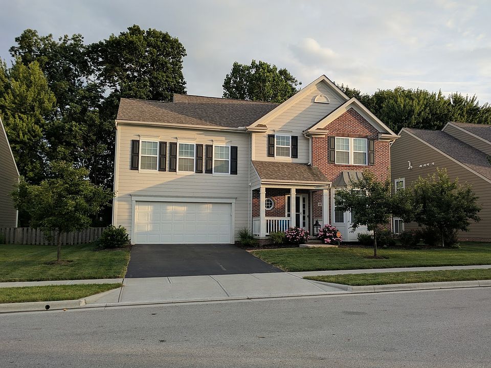 1st image of 683 Woodcreek Ln