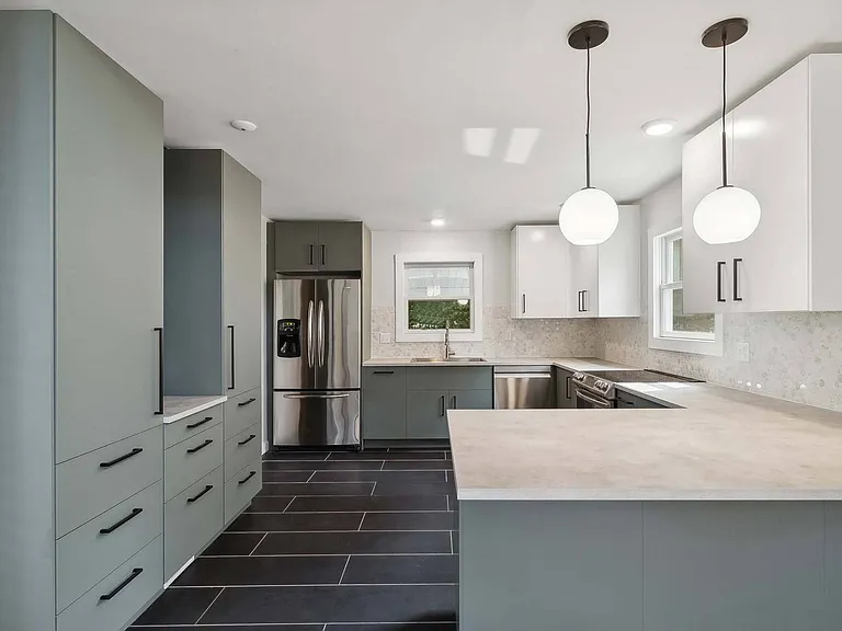 48 Driftwood Ln — Photo 3