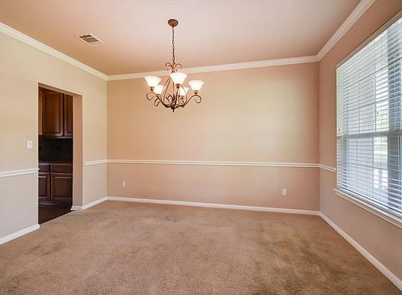 4th image of 1805 Purple Sage Dr