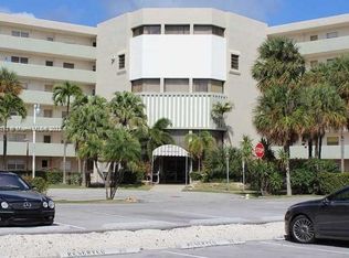 4000 NE 170th St APT 105, North Miami Beach, FL 33160