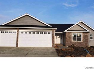 1913 Bent Creek Rd, Springfield, IL 62711