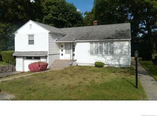 285 Geddes Ter, Waterbury, CT 06708