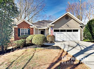 547 Horseshoe Cir, Stockbridge, GA 30281