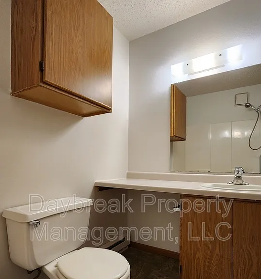 1315 34th Street Cir S #202 — Photo 8