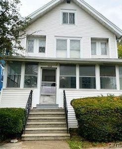 2205 James St, Syracuse, NY, 13206