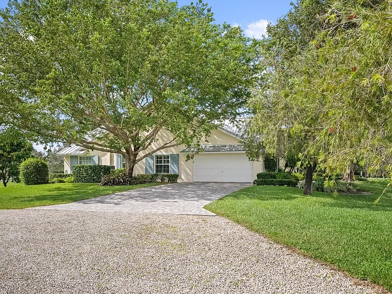 15416 Sunnyland Ln — Photo 61