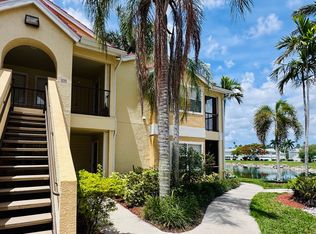 12530 Equestrian Cir APT 410, Fort Myers, FL 33907