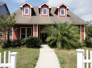 9 Borondo Stretch, La Marque, TX 77568