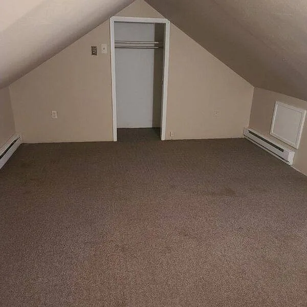 1 bed, 1.5 bath, $595 — Photo 4