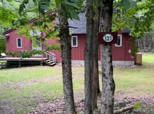 123 Birdville Rd, Whitingham, VT 05361