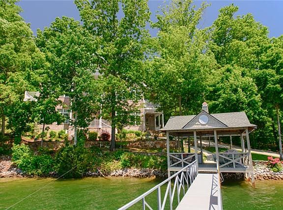 4th image of 269 Beechnut Dr