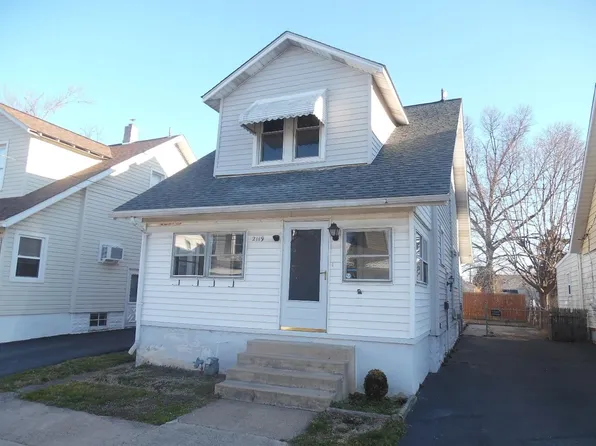 2119 Redwood St, Upper Chichester, PA 19061