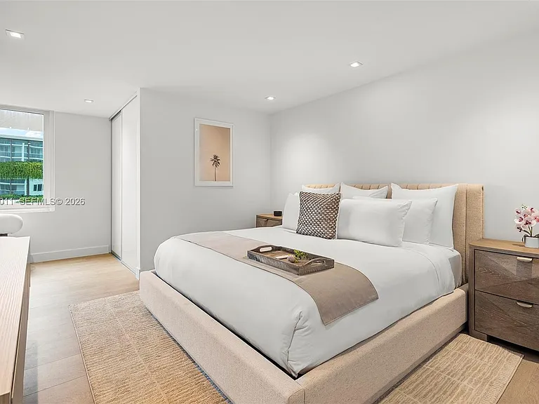 2301 Collins Ave #630 — Photo 28