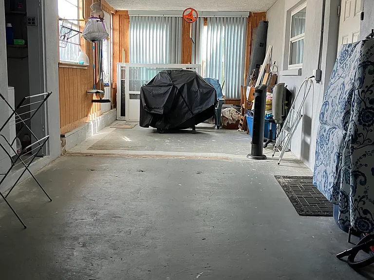 1 car garage with extra storage