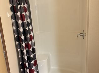 105 13th St S, Hettinger, ND 58639