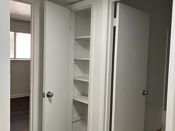 4th image of 314 West Ave APT 8