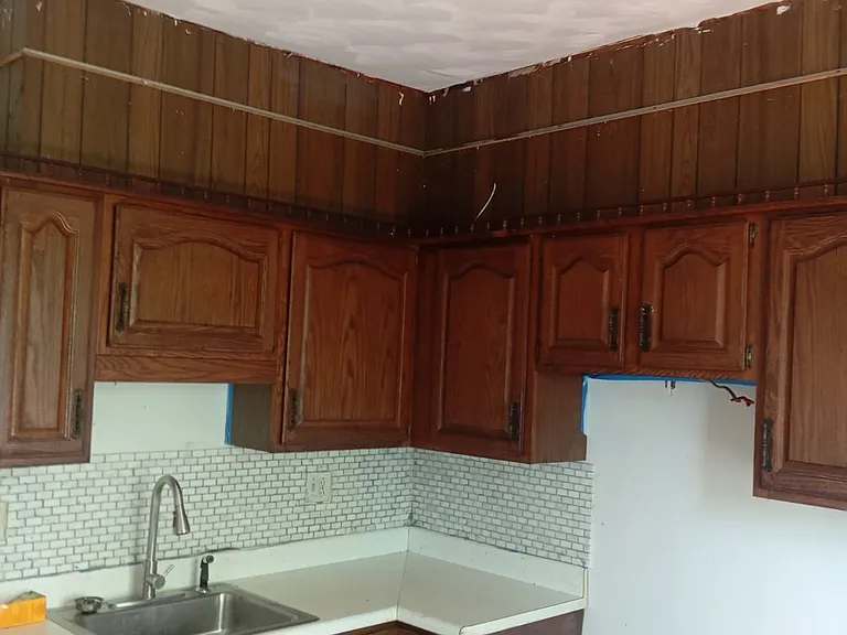 1126 Haslage Ave — Photo 8