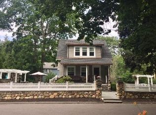 1 Stevens Rd, Wellesley, MA 02482