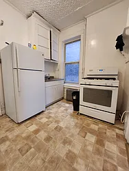 Rented by JB Mac Real Estate Inc.