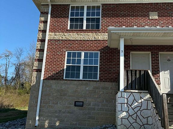 2nd image of 13478 Fountain Run Rd #Wc5