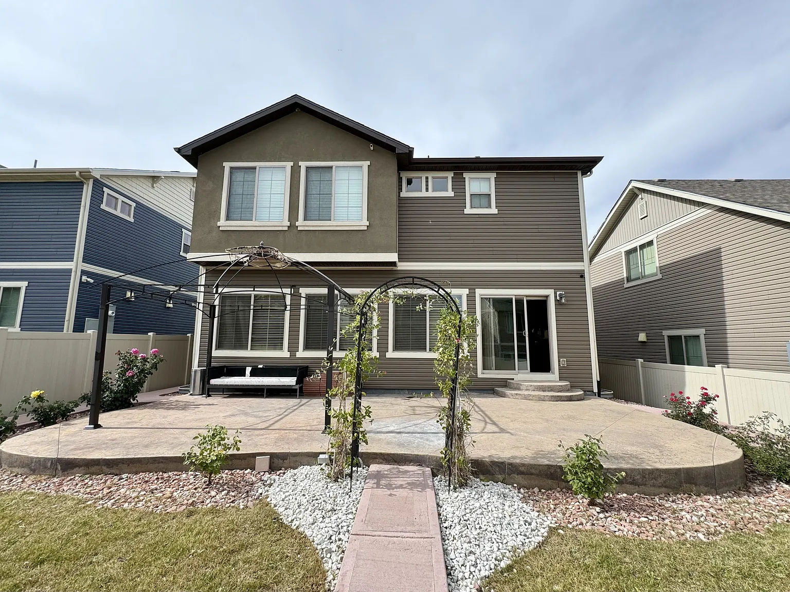 Uravan Street/4440 - 1 — Photo 4
