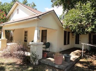 104 W Campbell Ave, Loraine, TX 79532