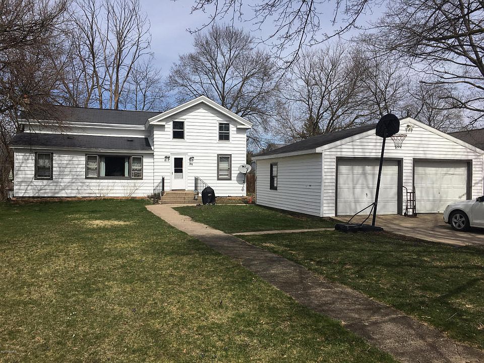 1st image of 39 E Wood St