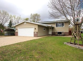 12171 Aetna Ave NE, Monticello, MN 55362