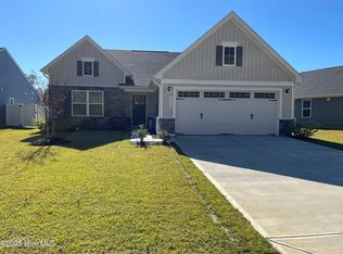 1111 Middle Crest Dr NE, Bolivia, NC 28422