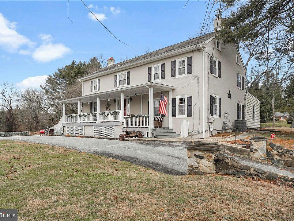 1st image of 209 N Star Rd